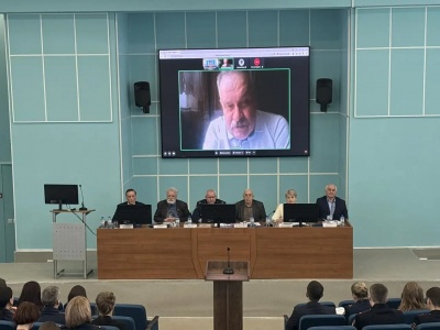 �� ������� �������� �������� ����������� ������� ����������������� ����� � ����������������� �������� �.�.��������� � XIII ������������� ������-������������ ����������� ��������������� ������� � ��������: ���� ����������������.